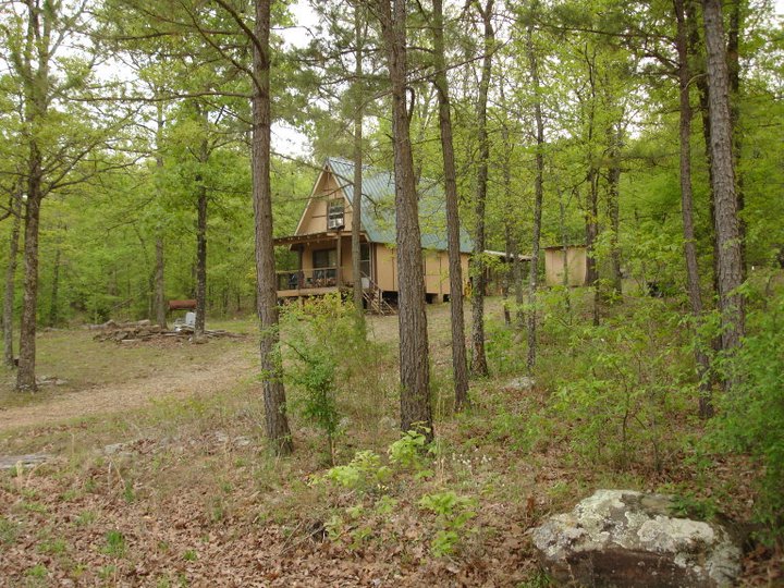 Approaching the cabin from the dirt road