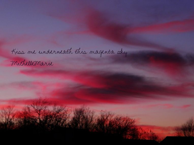 Kissmeunderneaththis